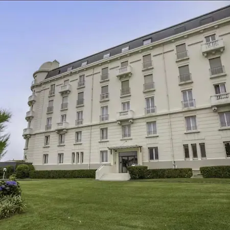 Regina Et Golf Vue Appartement *