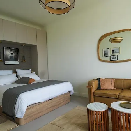 Regina Et Golf Vue דירה *