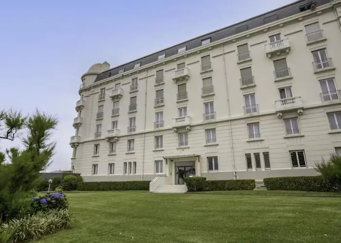 Regina Et Golf Vue Διαμέρισμα *